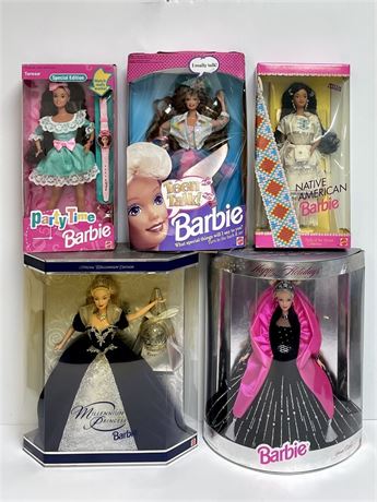 Auction Exchange USA - 5 Barbie Dolls